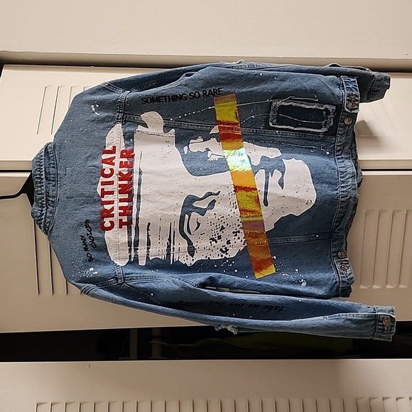 Denim jacket - Picture 4 of 6